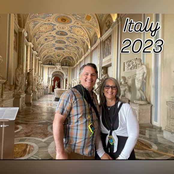 Hello & Welcome Friends! Let’s chat - Picture 2 of 14